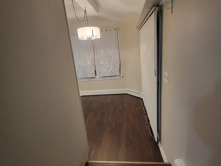 Steps down to Dining Room