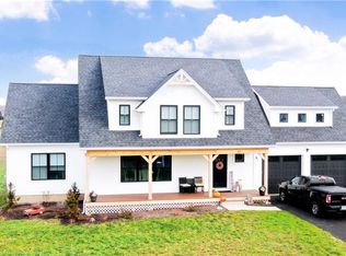 33 Kings Meadow Ln LOT 2, Suffield, CT 06078