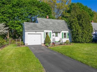 50 Woodside Ln, Rochester, NY 14616