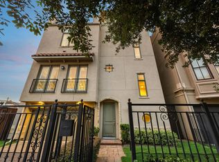 2006 Helena St, Houston, TX 77002