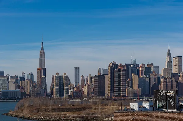 Rented by MNS | media 37