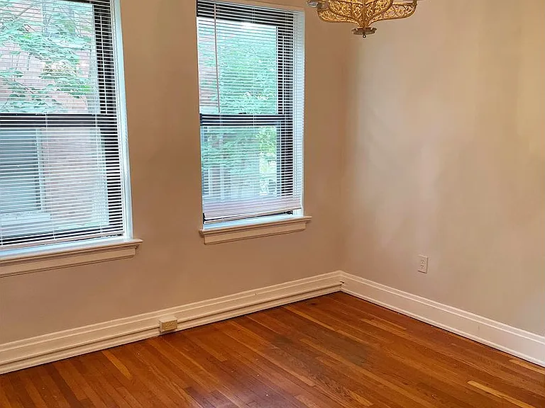 3654 Middleton Ave — Photo 12