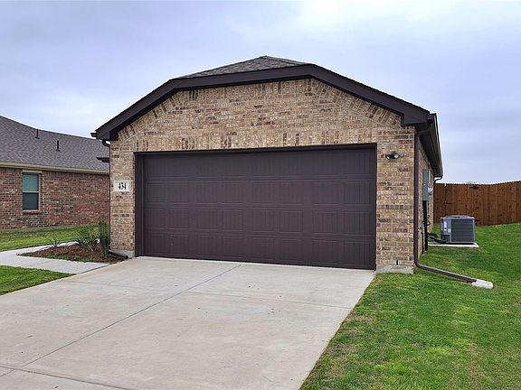 2nd image of 434 Cypress #1