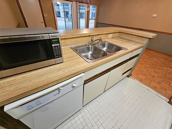 5th image of 4466 Little River Ln #Inn-903