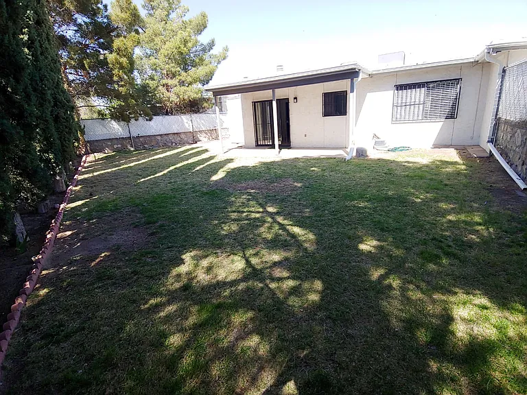 1511 Vanderbilt Dr #1511 — Photo 10