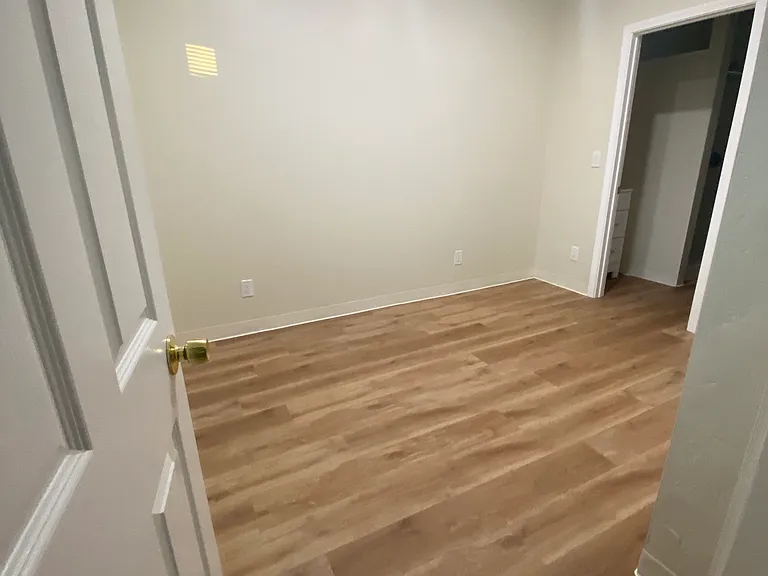 1476 Santa Clara Ave #A — Photo 11