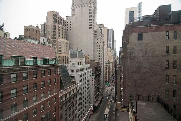 Rented by WAM Partners - William Moses Co. | media 49