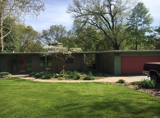 16382 Chandler Blvd, Mishawaka, IN 46544