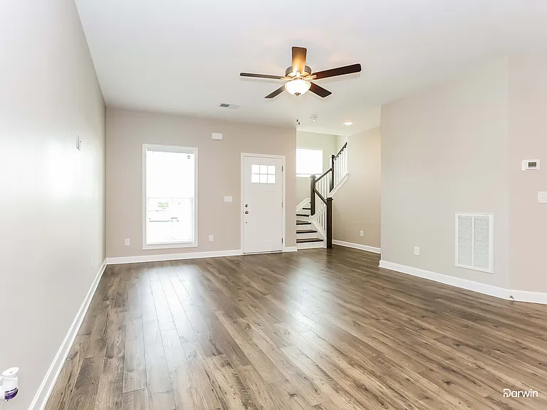 2725 Eldin Creek Dr — Photo 5