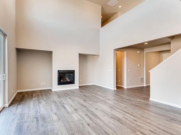 3rd image of 1113 E Witherspoon Dr #1I08WY