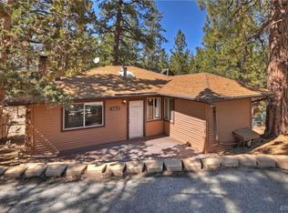 162 N Kern Ave, Sugarloaf, CA 92386