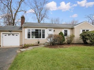13 Maurice St, Norwalk, CT 06851