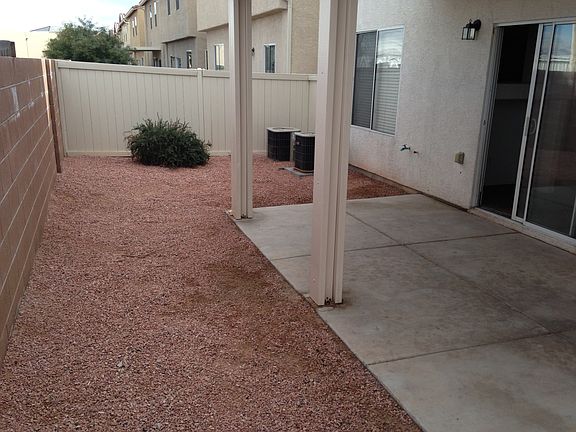5th image of 6626 Tulip Falls Dr