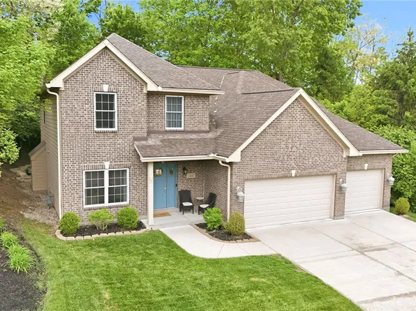2811 Torrey Pnes, Beavercreek, OH 45431