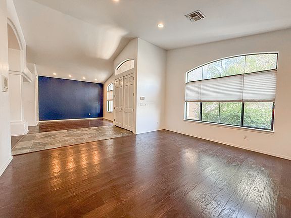 5th image of 5501 E Shea Blvd