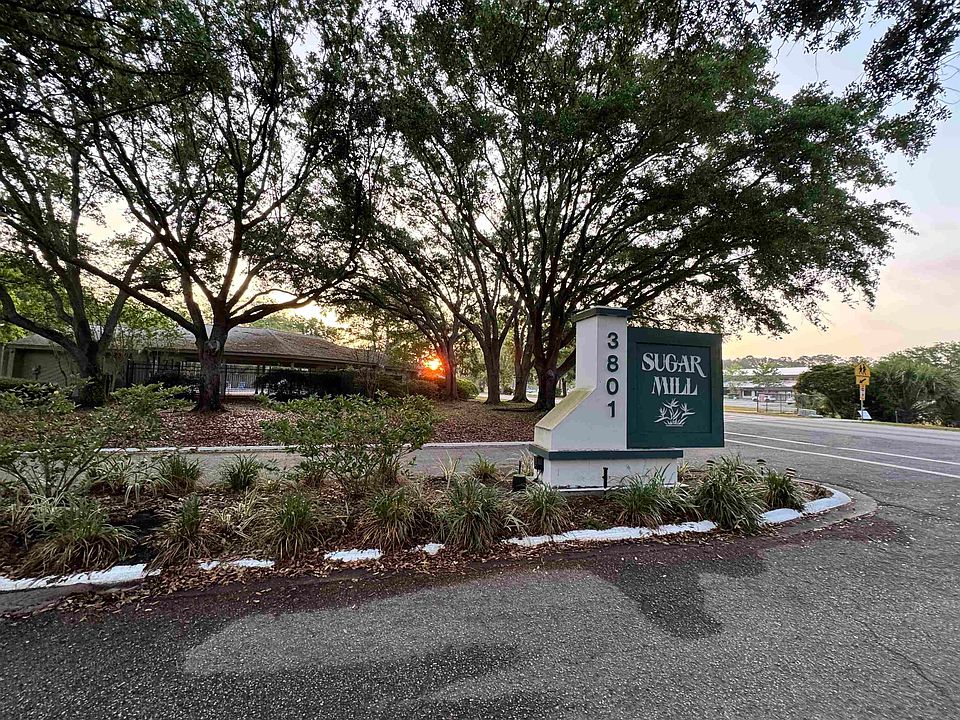 1st image of 3801 Crown Point Rd Unit 1235
