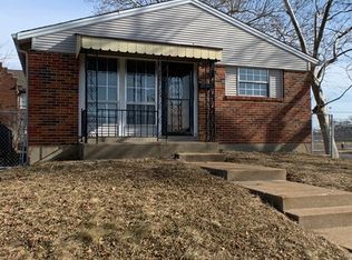 2936 Hereford St, Saint Louis, MO 63139