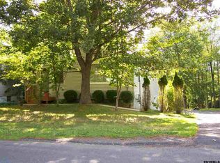 22 Orient Ave, Averill Park, NY 12018