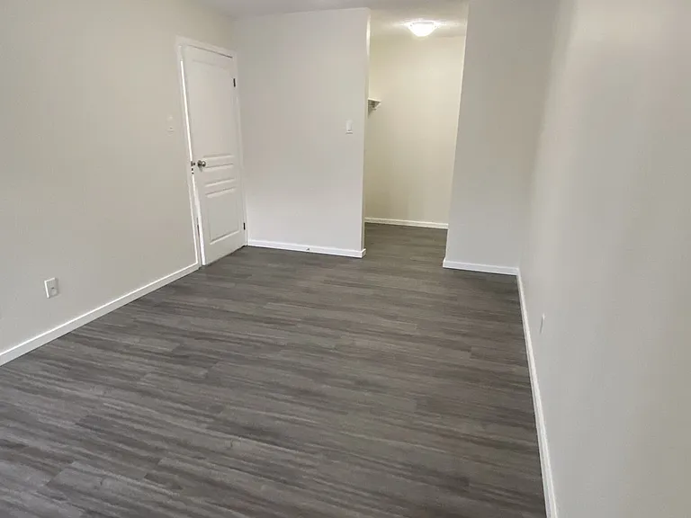 21 Macdonald Dr — Photo 51