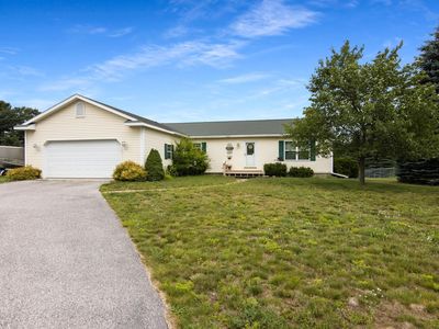 7088 Open Meadow Ln, Traverse City, MI, 49685
