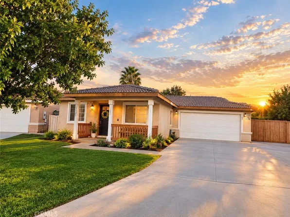 15550 Arobles Ct, Moreno Valley, CA 92555