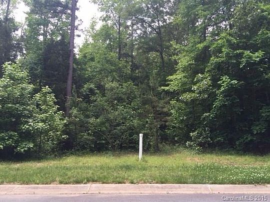 1st image of 1052 James Madison Dr