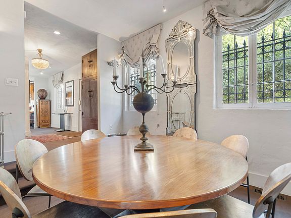 3rd image of 3426 Prospect St NW