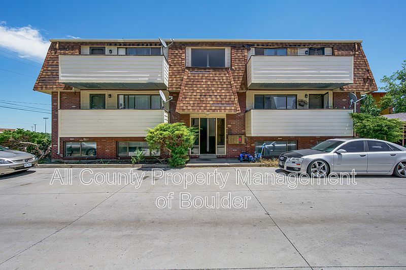 1st image of 1611 Warren Ave APT 1