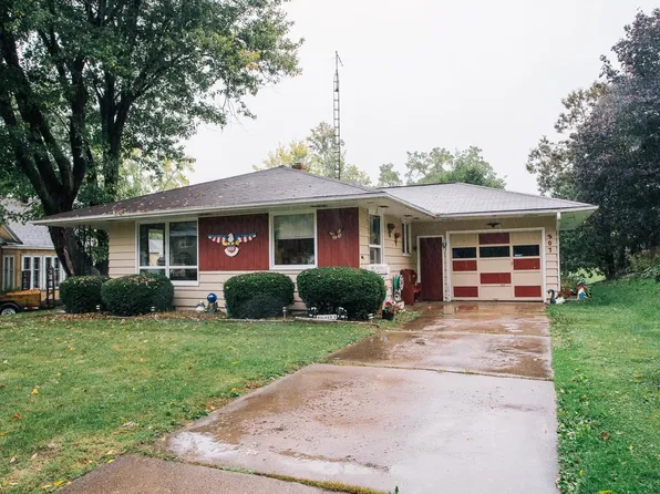 207 GRAND AVENUE, Neillsville, WI 54456