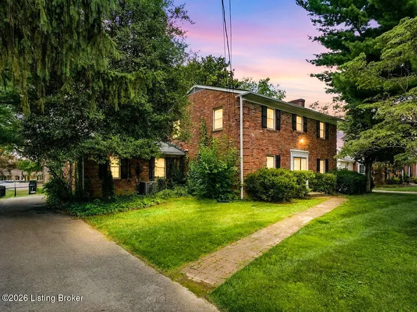 3304 Pineneedle Ln, Barbourmeade, KY 40241