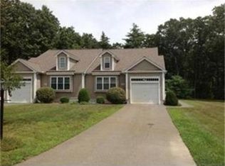 79 Meditation Ln, Lancaster, MA 01523