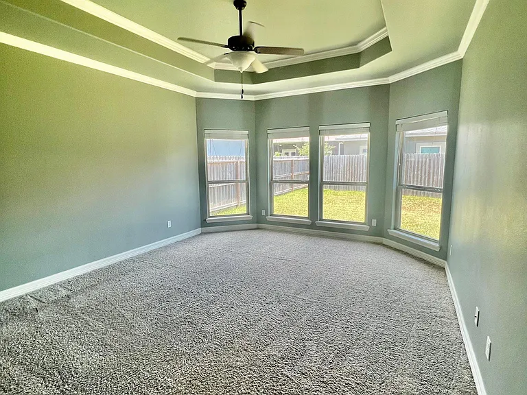 7114 Presidents Dr — Photo 10