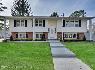 401 Pemberton St, Toms River, NJ