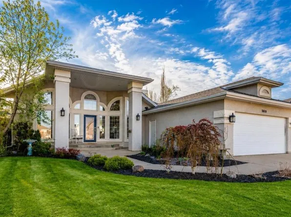 3610 E 63 Avenue Close, Lloydminster, AB T9V 2W1
