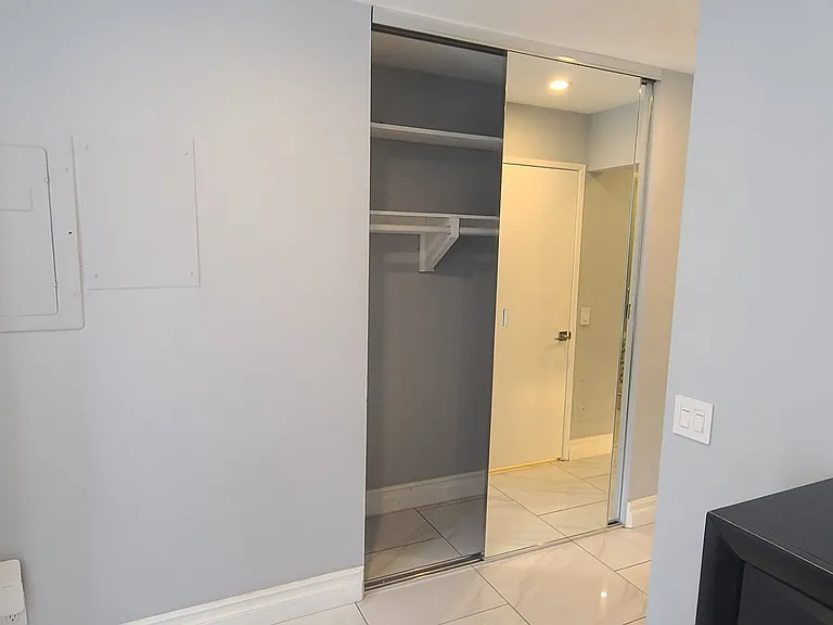 10747 Wilshire Blvd #1103 — Photo 14