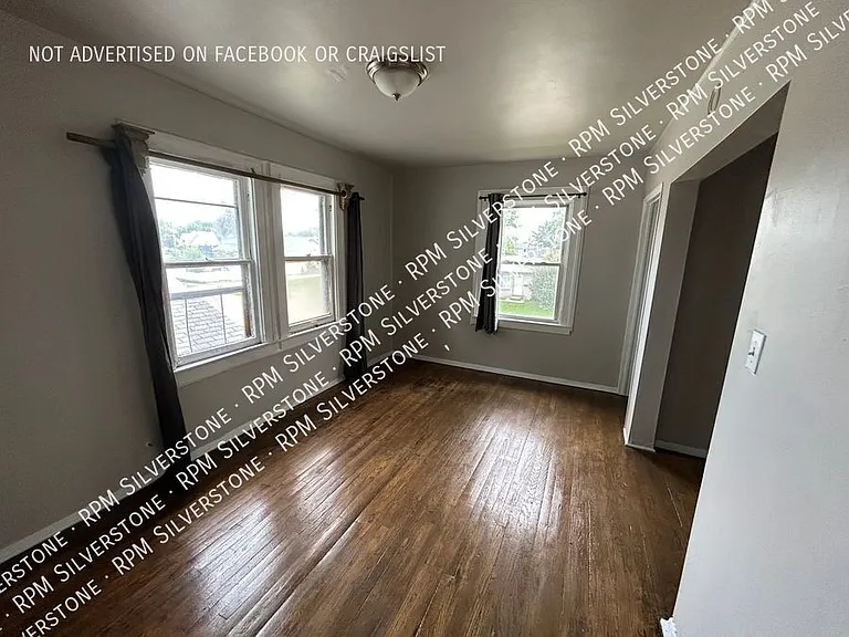 52 W Bernhard Ave — Photo 8