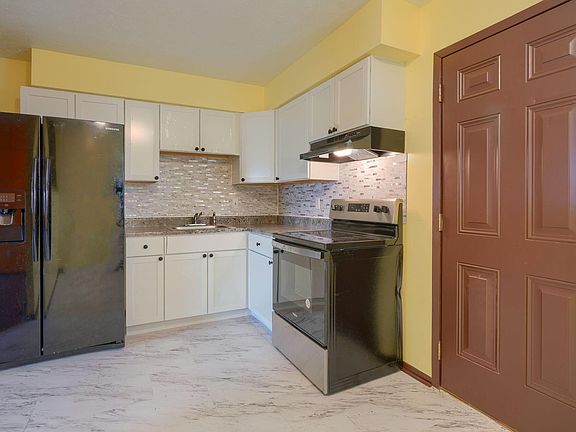 5th image of 2244 Perkins Ct #P