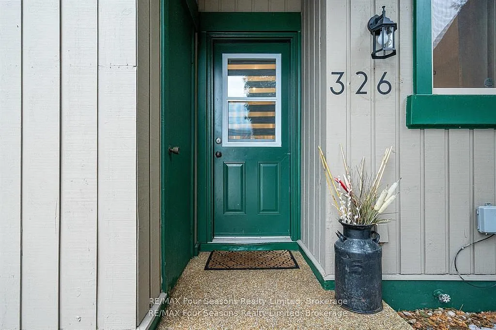 Building Photo - 5 Dawson Dr #326