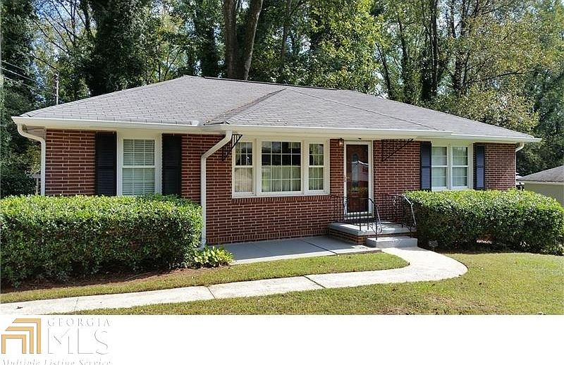 1st image of 3386 Woodview Dr SE