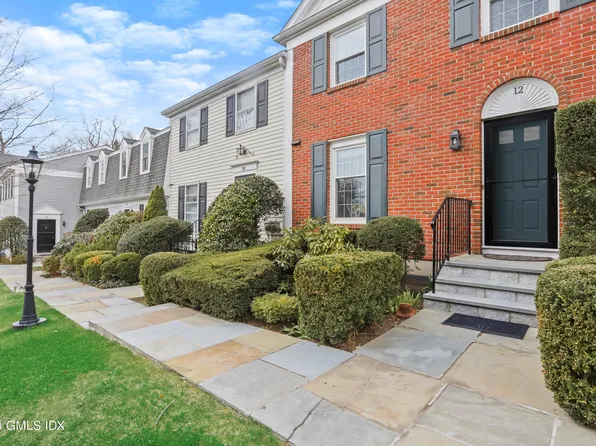 12 Greenwich Hills Dr #12, Greenwich, CT 06831