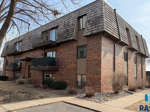 3544 S Gateway Blvd APT 104, Sioux Falls, SD 57106