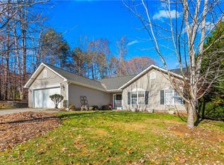 6324 Ridge Haven Rd, Greensboro, NC 27410