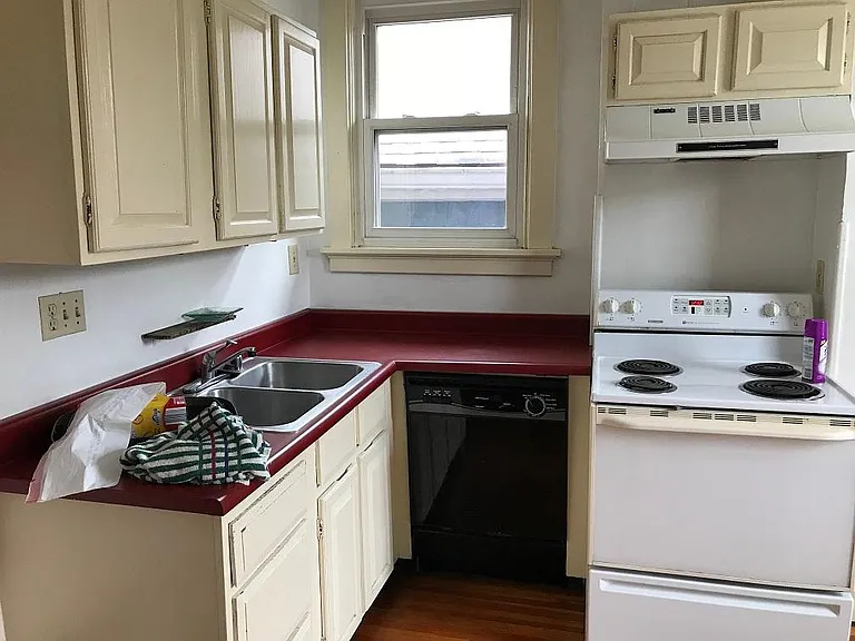 2322 Muriel Ct #2 — Photo 6