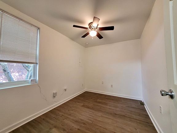5th image of 1423 Winter Ave Unit 1