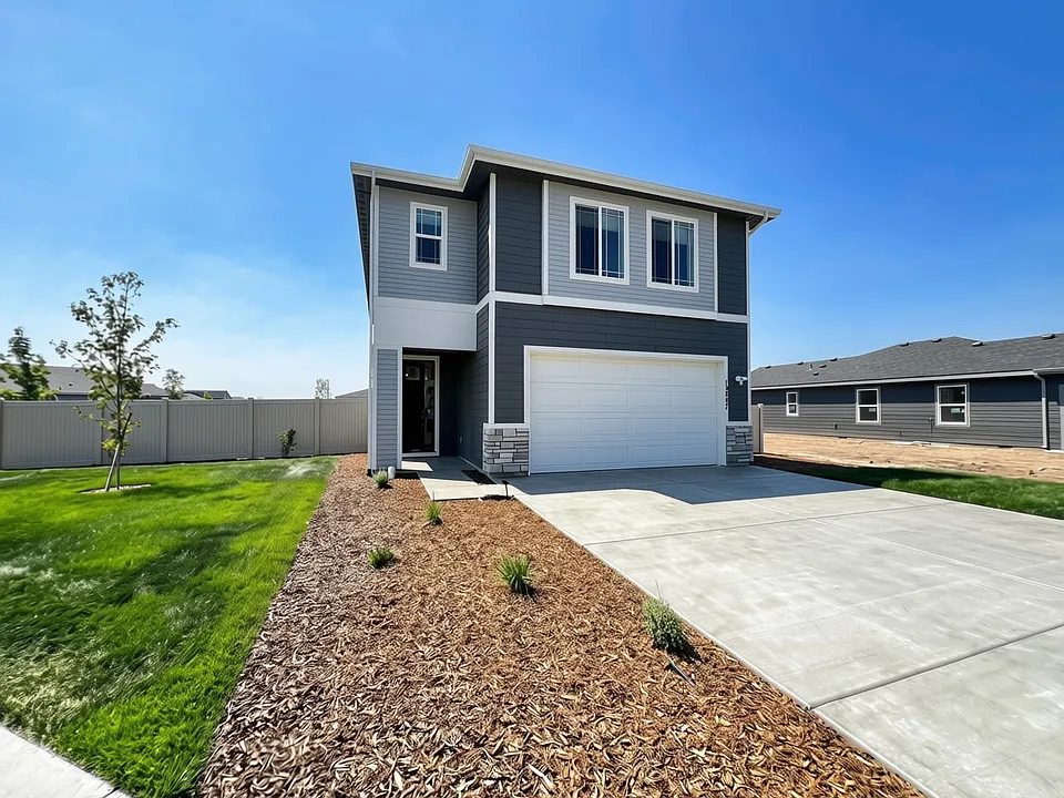 19447 N Attaway Pl