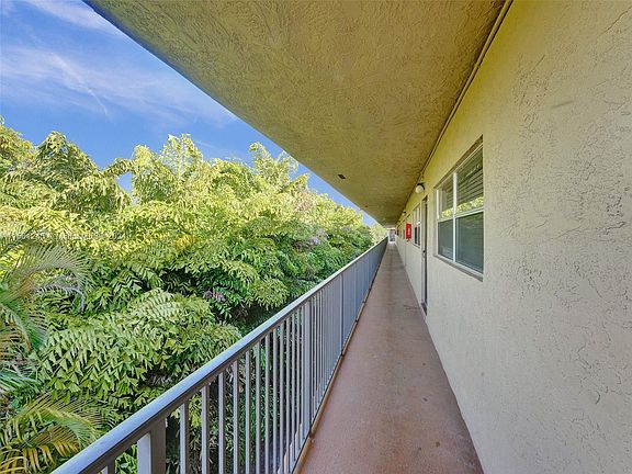 4th image of 2500 Coral Springs Dr APT 302