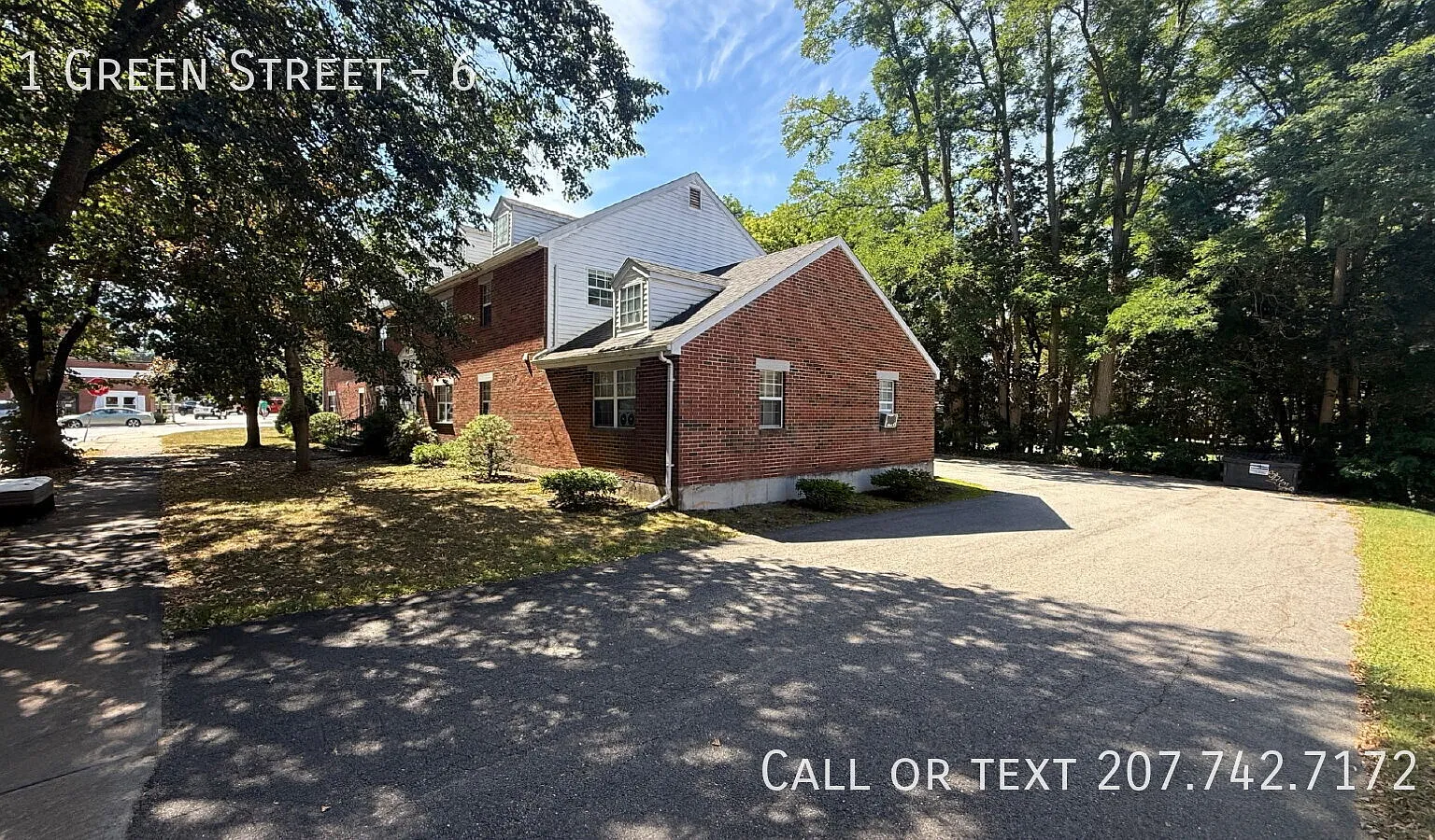 Great 2 Bedroom Apartment in Downtown Dover with Heat and HW Included! — Photo 3