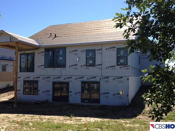 3rd image of 19614 Blaine Cir
