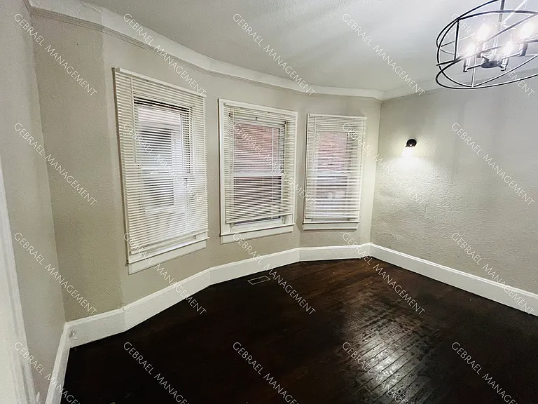 2223 W Euclid St — Photo 12