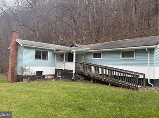 25 Helmick Ln, Keyser, WV 26726